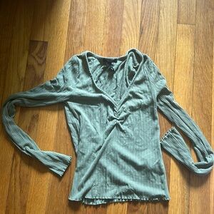 Green sweater shirt